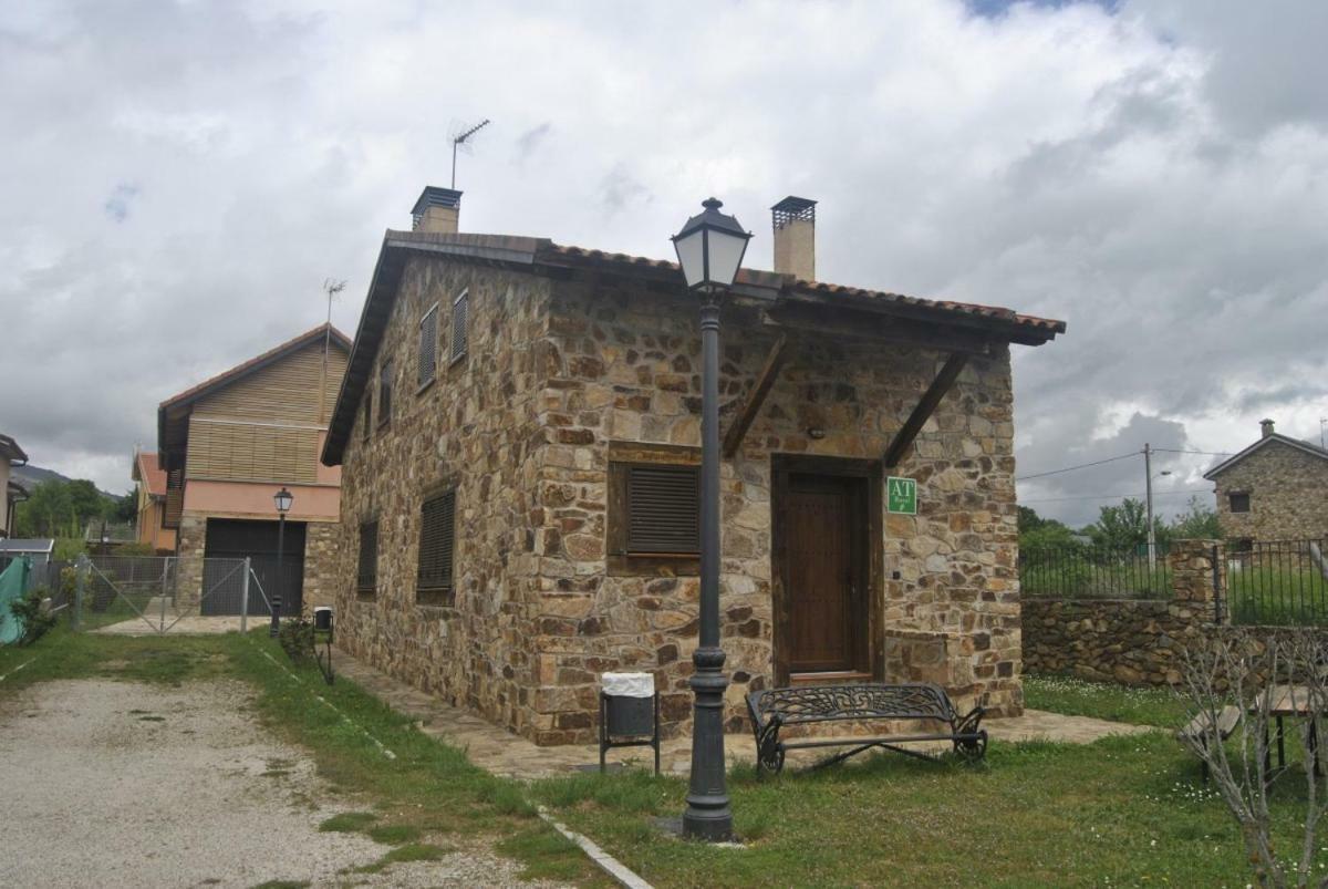 Huertas Appartement La Serna del Monte Buitenkant foto