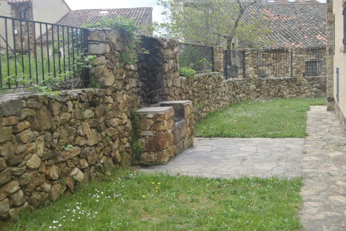 Huertas Appartement La Serna del Monte Buitenkant foto
